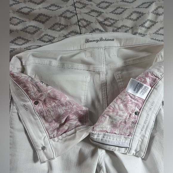 Tommy Bahama Ella Twill Tux Cropped Jeans size 10_ Great Used Condition - Picture 3 of 7